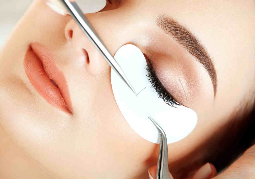 Eyelash extensions. Contraindications and alternatives